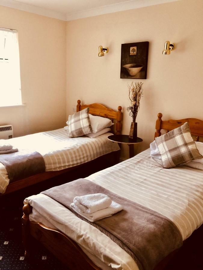 Trevelyan Hotel Илфорд Экстерьер фото